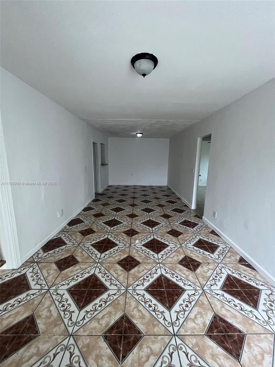 Vendido Recientemente: $660,000 (0 camas, 0 baños, 1732 Pies cuadrados)