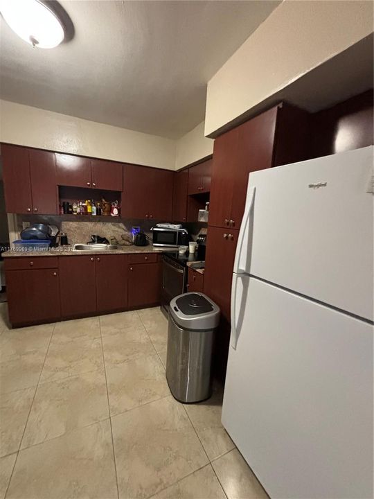 Vendido Recientemente: $660,000 (0 camas, 0 baños, 1732 Pies cuadrados)