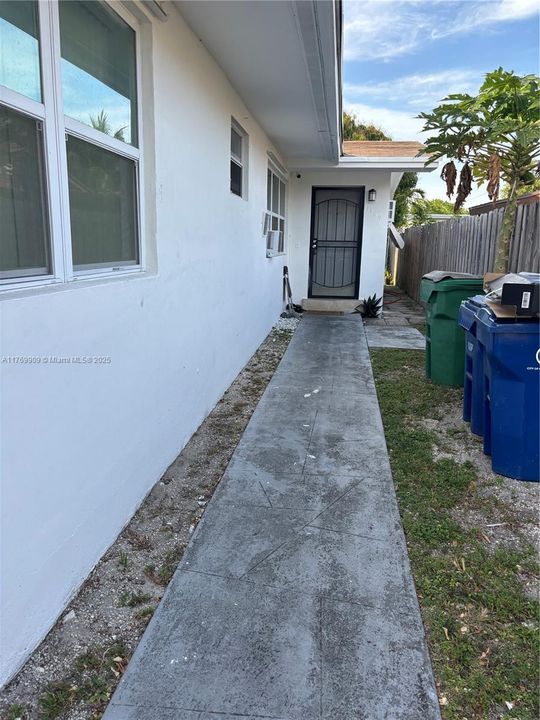 Vendido Recientemente: $660,000 (0 camas, 0 baños, 1732 Pies cuadrados)