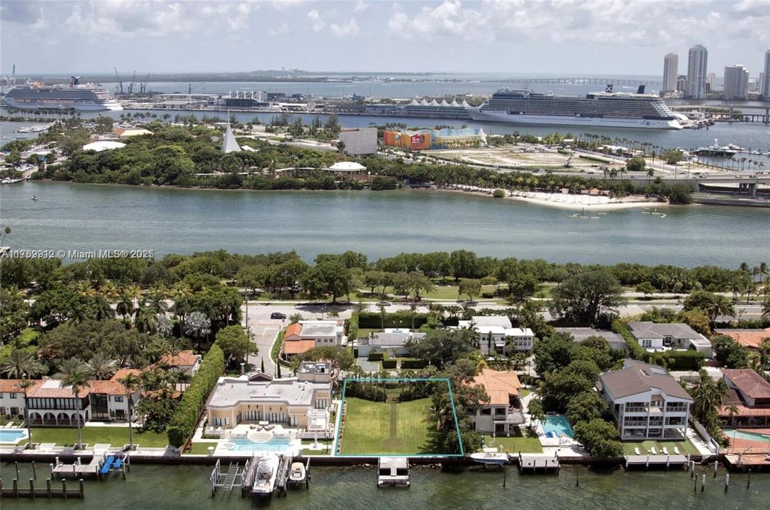 For Sale: $24,900,000 (4 beds, 4 baths, 3605 Square Feet)