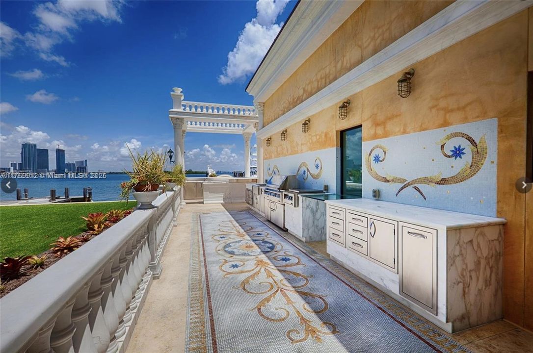 For Sale: $24,900,000 (4 beds, 4 baths, 3605 Square Feet)