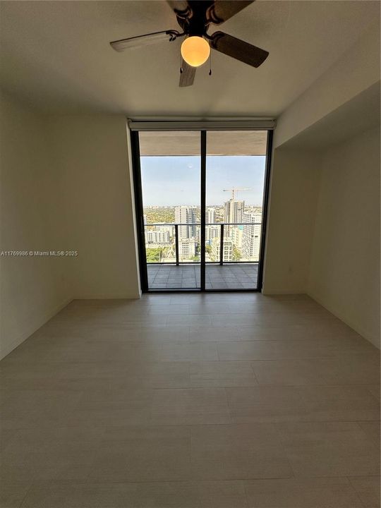 Недавно арендовано: $4,650 (1 спален, 1 ванн, 665 Квадратных фут)