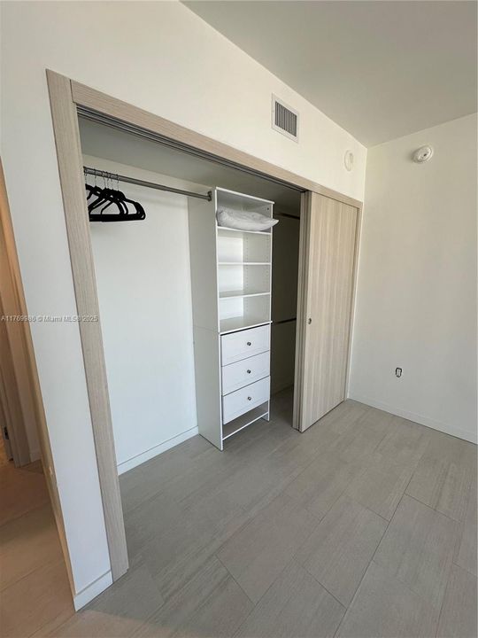 Недавно арендовано: $4,650 (1 спален, 1 ванн, 665 Квадратных фут)