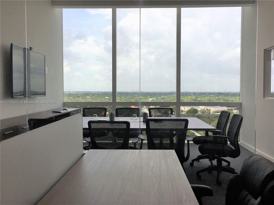 合同活跃: $749,000 (0 贝兹, 0 浴室, 0 平方英尺)