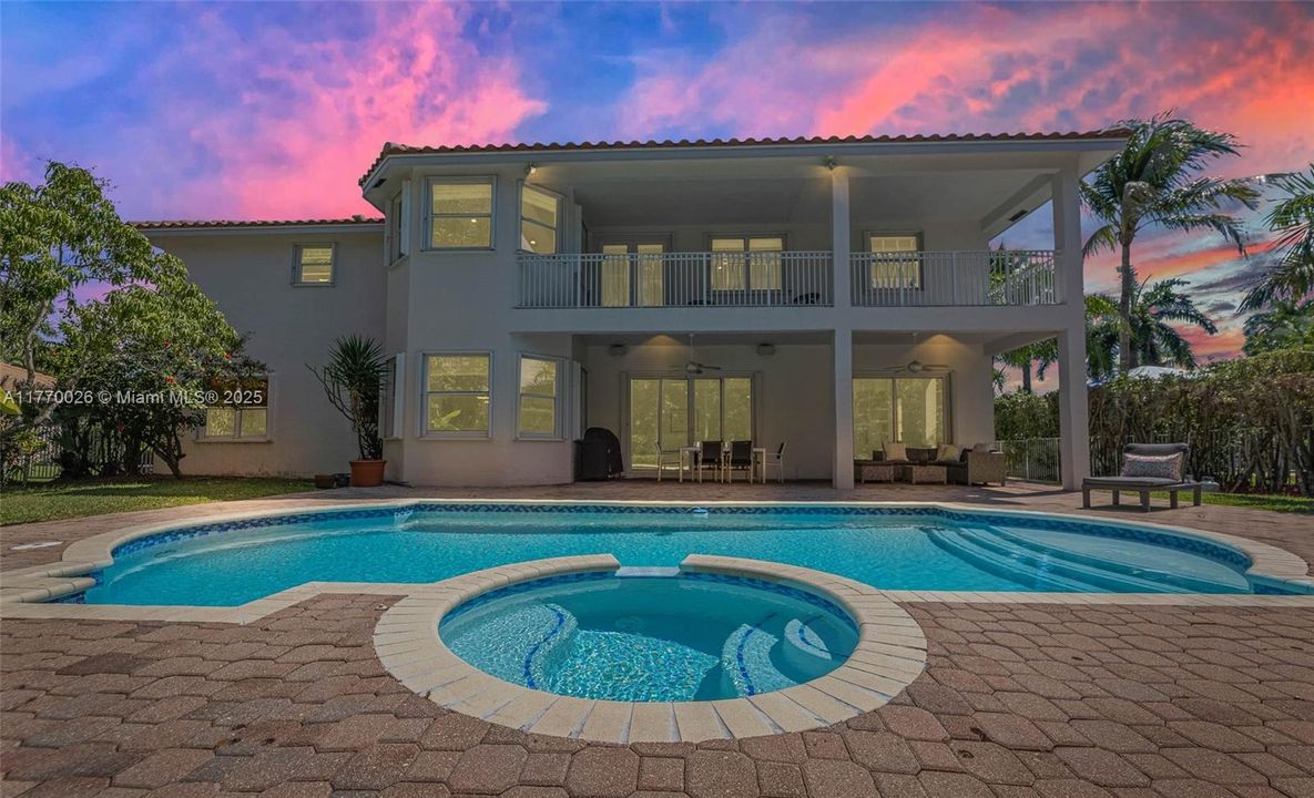 And the gorgeous Weston sunsets