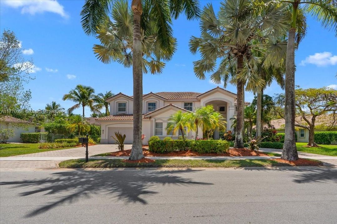 Gorgeous Curb Appeal