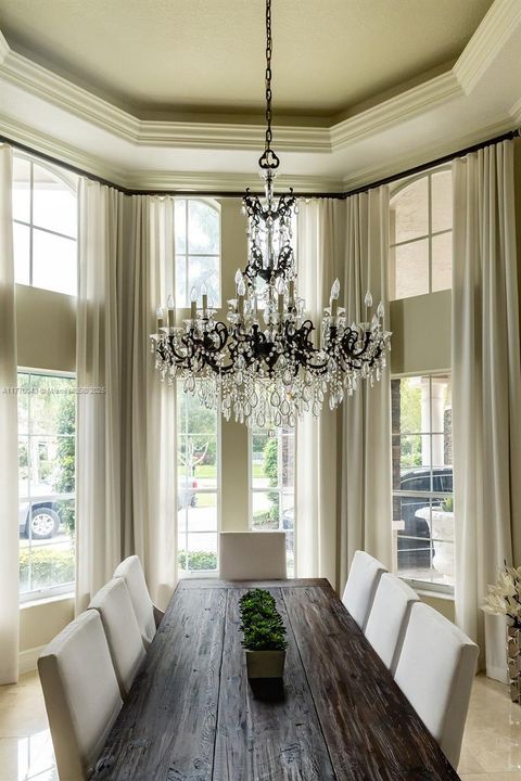 Recently Sold: $2,399,000 (4 beds, 4 baths, 4006 Square Feet)