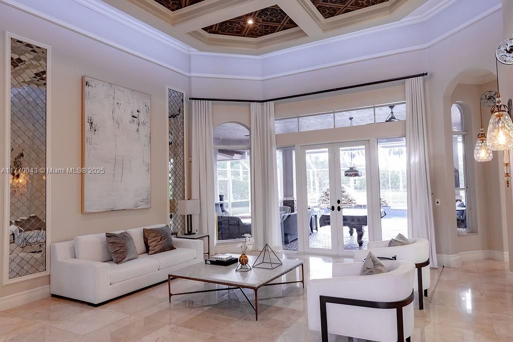 Recently Sold: $2,399,000 (4 beds, 4 baths, 4006 Square Feet)