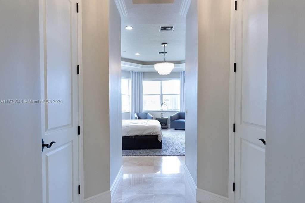 Recently Sold: $2,399,000 (4 beds, 4 baths, 4006 Square Feet)