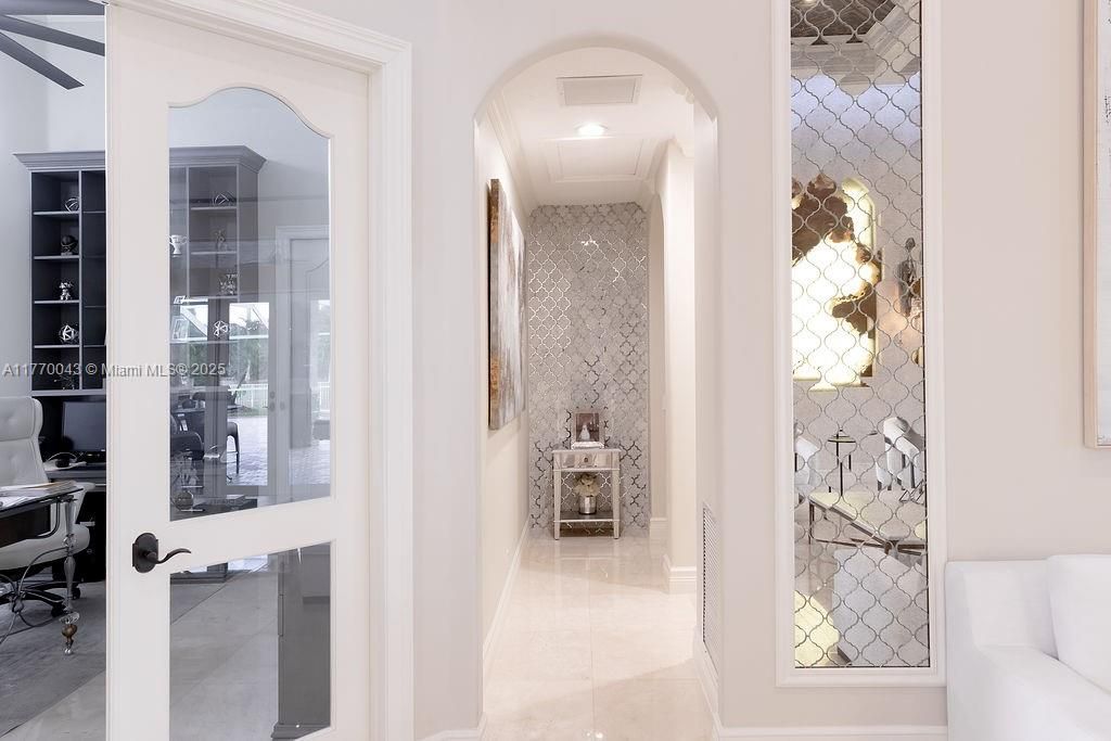 Recently Sold: $2,399,000 (4 beds, 4 baths, 4006 Square Feet)