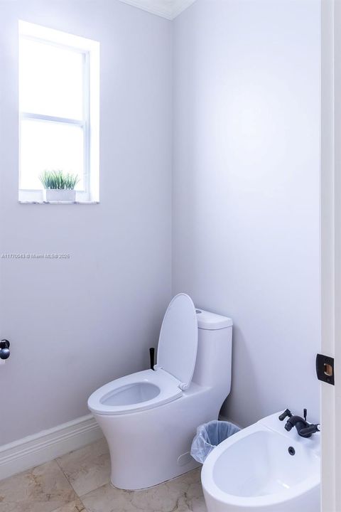 Recently Sold: $2,399,000 (4 beds, 4 baths, 4006 Square Feet)