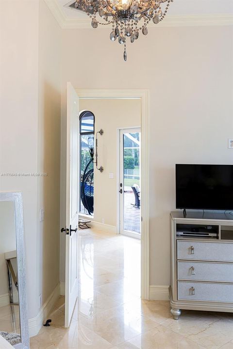 Recently Sold: $2,399,000 (4 beds, 4 baths, 4006 Square Feet)