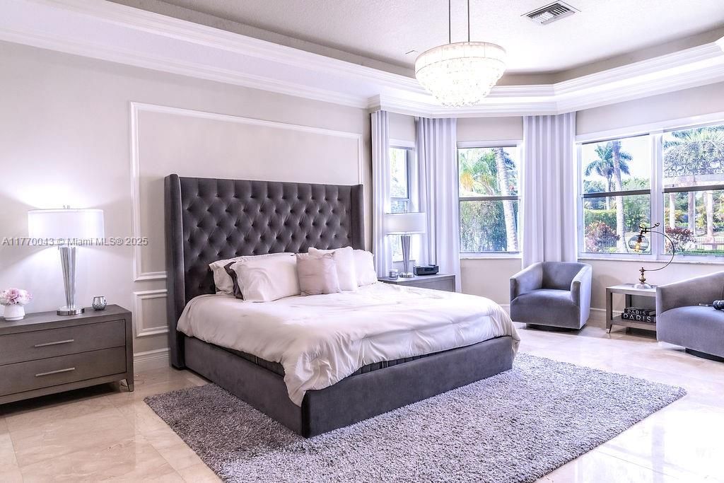 Recently Sold: $2,399,000 (4 beds, 4 baths, 4006 Square Feet)