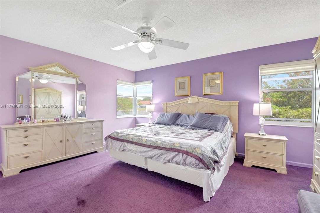 Recently Rented: $4,400 (2 beds, 2 baths, 1722 Square Feet)