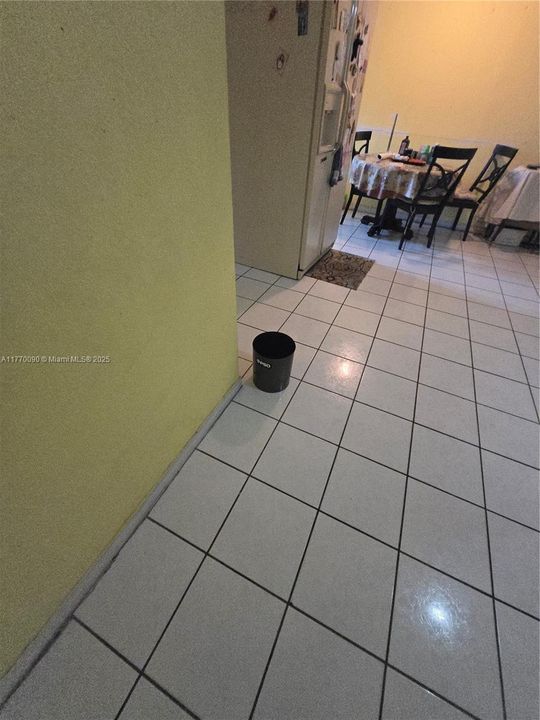 Recently Sold: $670,000 (4 beds, 3 baths, 1726 Square Feet)