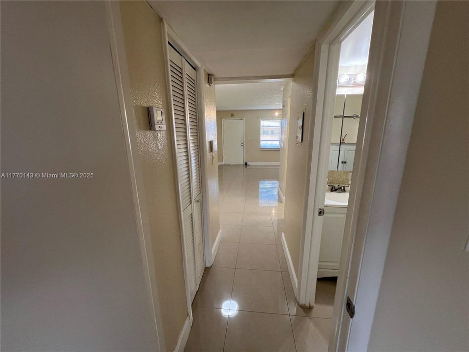 Recientemente alquilado: $1,500 (1 camas, 1 baños, 660 Pies cuadrados)