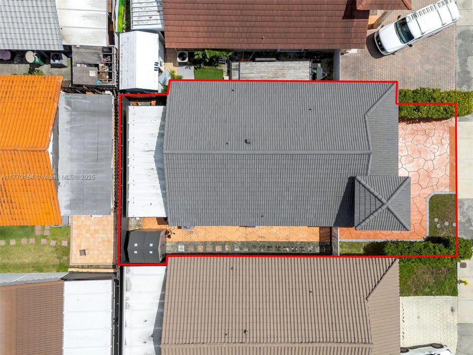 最近售出: $570,500 (3 贝兹, 2 浴室, 1451 平方英尺)