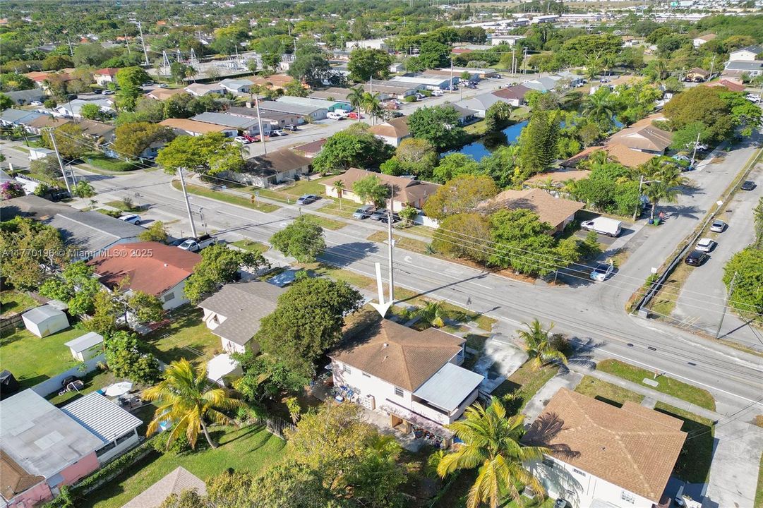 最近售出: $499,999 (0 贝兹, 0 浴室, 1141 平方英尺)