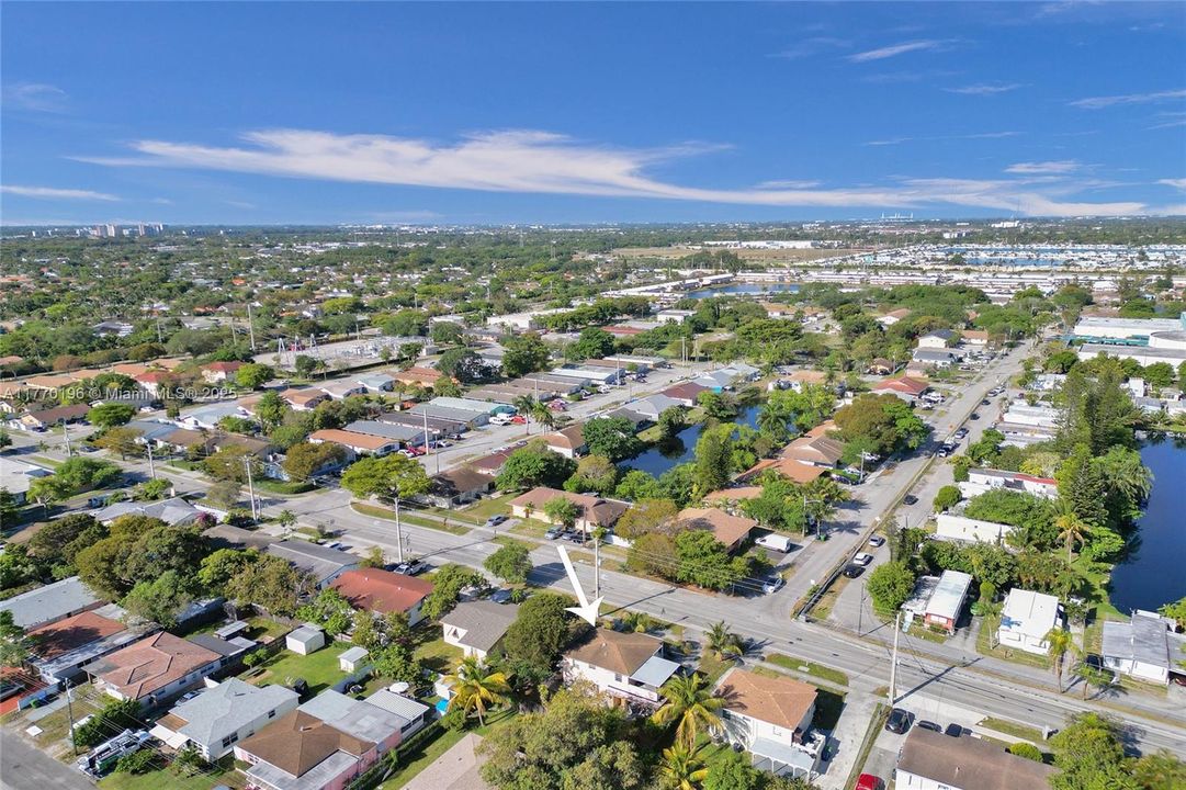 最近售出: $499,999 (0 贝兹, 0 浴室, 1141 平方英尺)