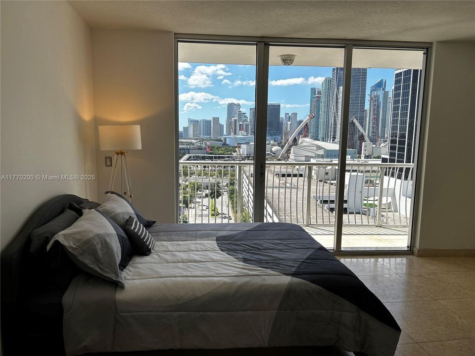 最近租的: $2,500 (0 贝兹, 1 浴室, 503 平方英尺)