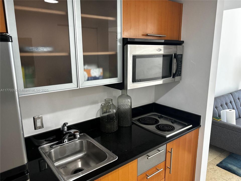 最近租的: $2,500 (0 贝兹, 1 浴室, 503 平方英尺)