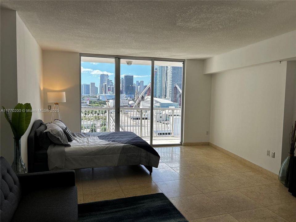 最近租的: $2,500 (0 贝兹, 1 浴室, 503 平方英尺)