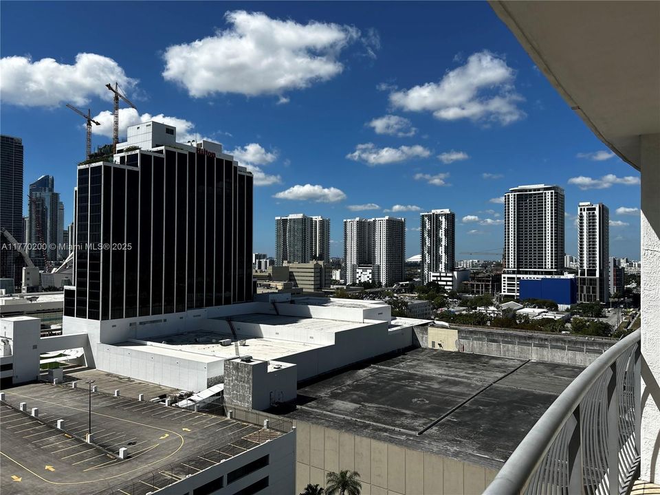 最近租的: $2,500 (0 贝兹, 1 浴室, 503 平方英尺)