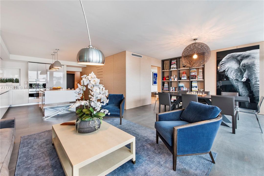 Recently Rented: $17,500 (3 beds, 3 baths, 1850 Square Feet)