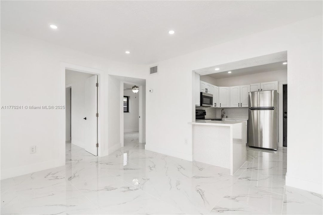 Activo con contrato: $479,999 (3 camas, 1 baños, 846 Pies cuadrados)