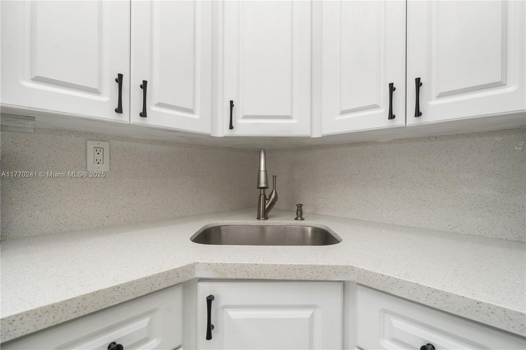 Activo con contrato: $479,999 (3 camas, 1 baños, 846 Pies cuadrados)