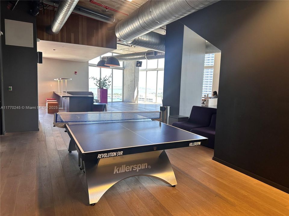 Recently Rented: $3,100 (2 beds, 2 baths, 791 Square Feet)