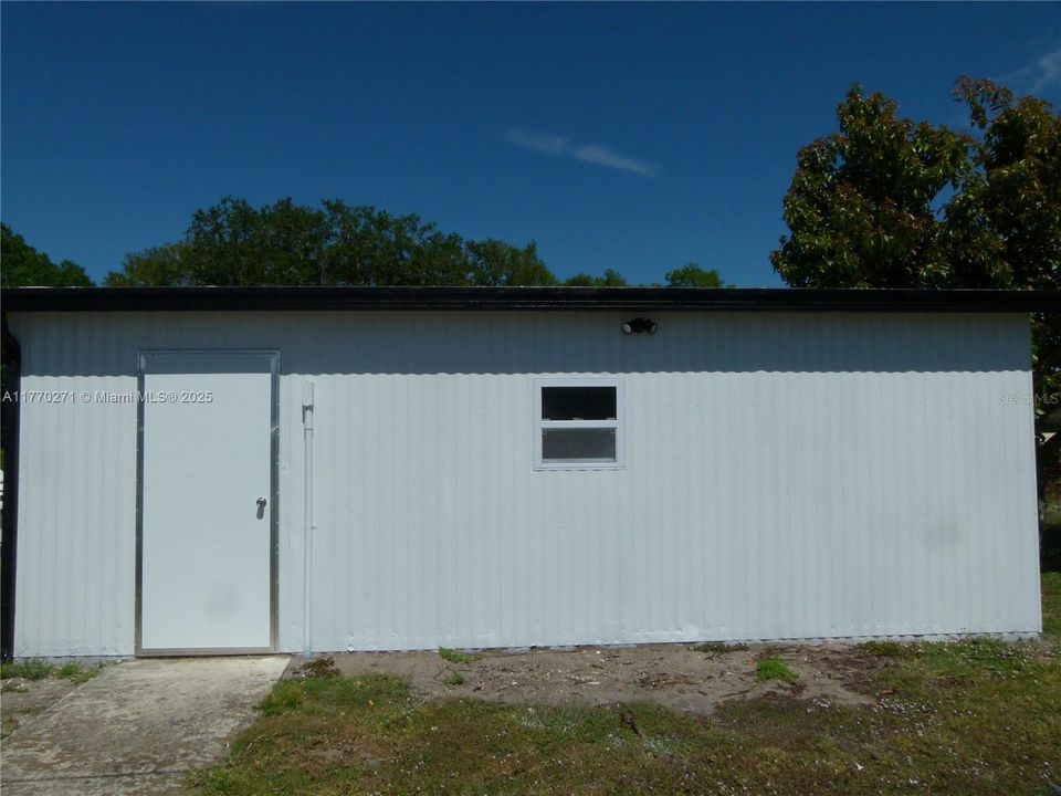 待售: $450,000 (3 贝兹, 2 浴室, 1248 平方英尺)