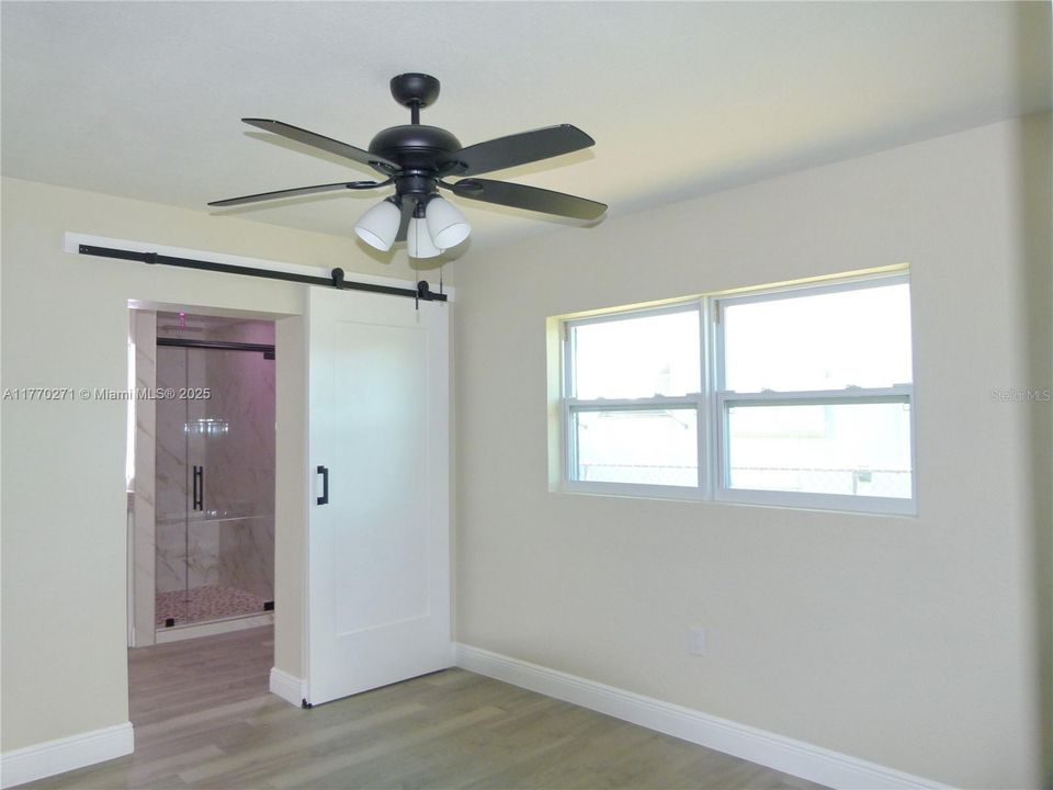 待售: $450,000 (3 贝兹, 2 浴室, 1248 平方英尺)