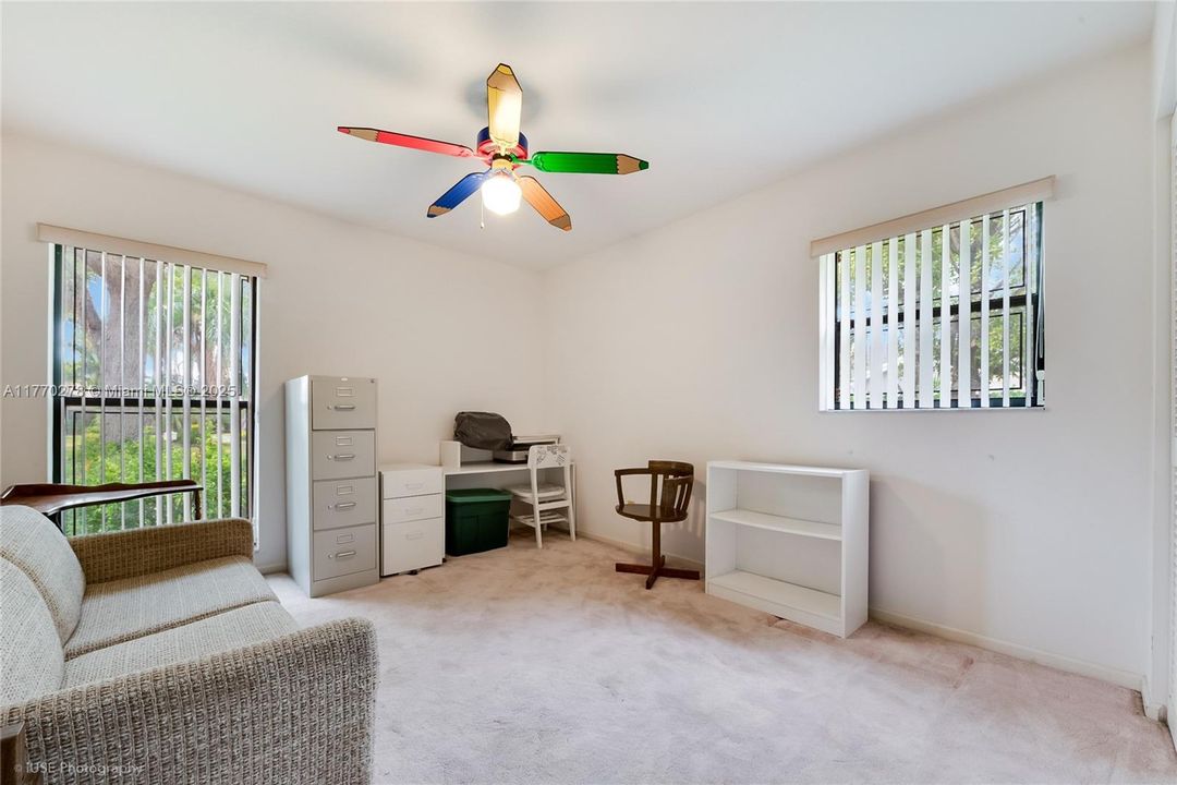 Recently Sold: $850,000 (4 beds, 2 baths, 2341 Square Feet)