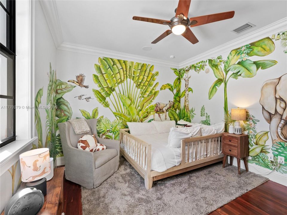 Недавно арендовано: $15,500 (4 спален, 4 ванн, 3357 Квадратных фут)