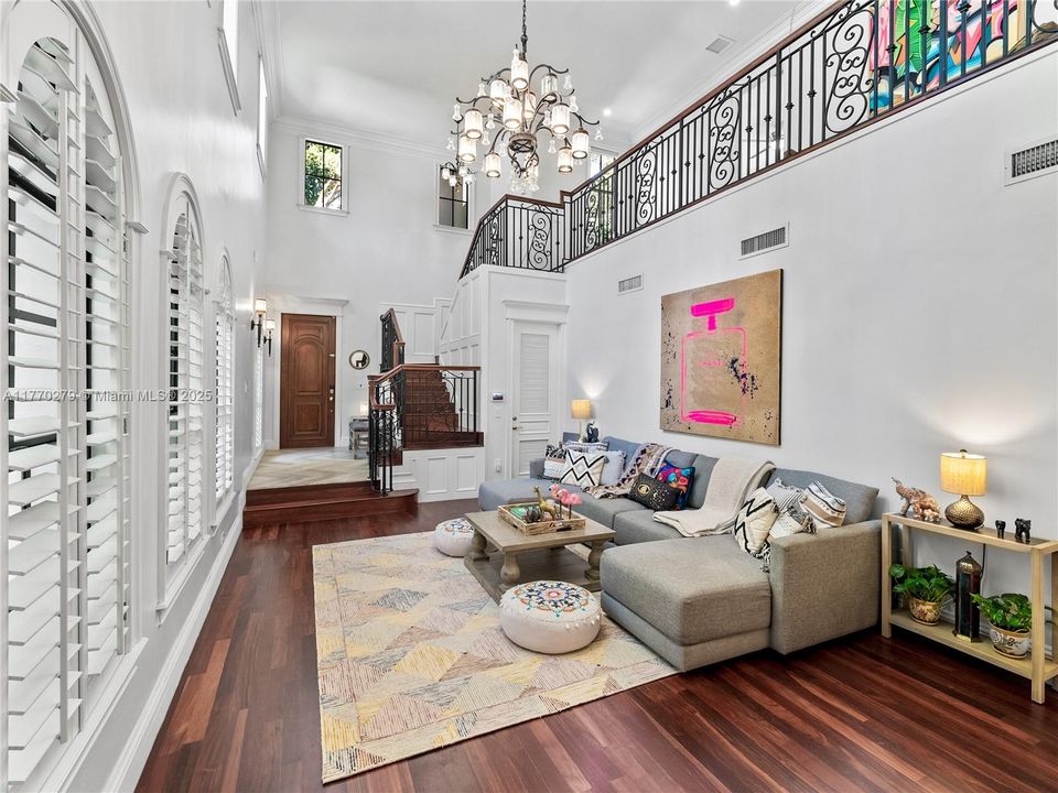 Недавно арендовано: $15,500 (4 спален, 4 ванн, 3357 Квадратных фут)