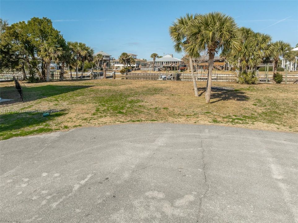 For Sale: $219,999 (0.23 acres)