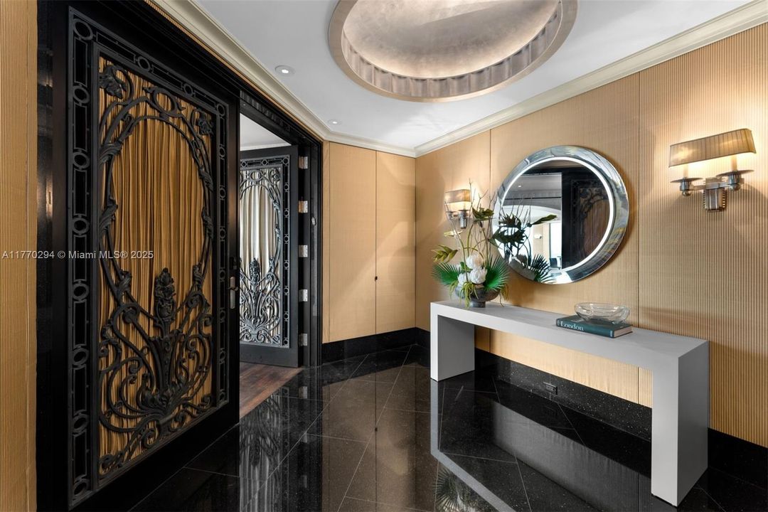 На продажу: $6,700,000 (3 спален, 4 ванн, 5230 Квадратных фут)