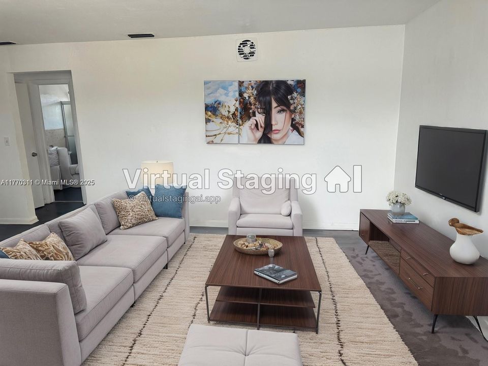 Recently Rented: $1,600 (1 beds, 1 baths, 870 Square Feet)