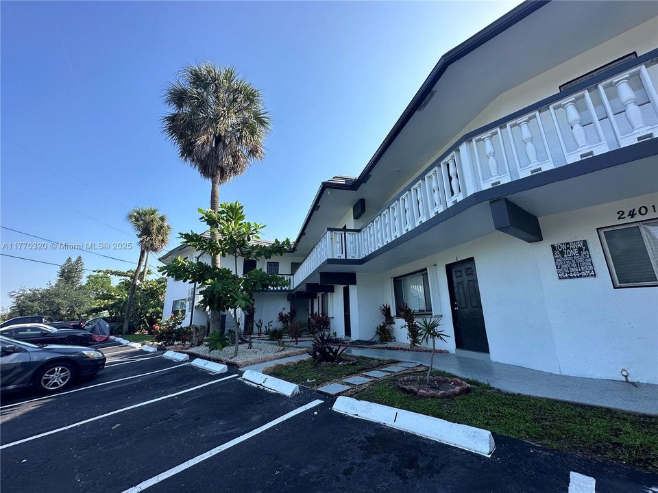 Недавно арендовано: $1,895 (2 спален, 1 ванн, 0 Квадратных фут)