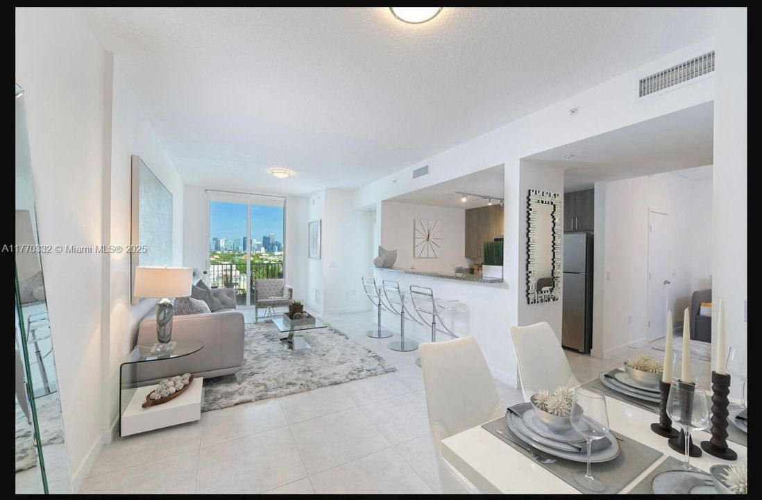 Recientemente alquilado: $2,450 (1 camas, 2 baños, 0 Pies cuadrados)