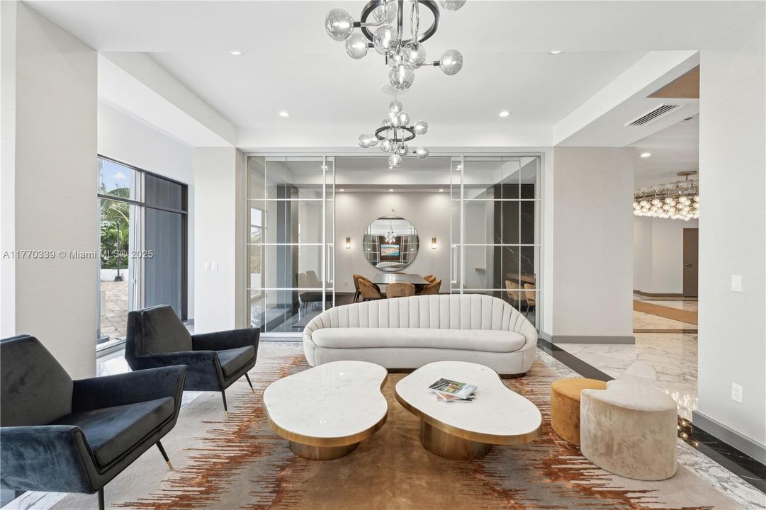 Recently Rented: $8,750 (2 beds, 2 baths, 1733 Square Feet)