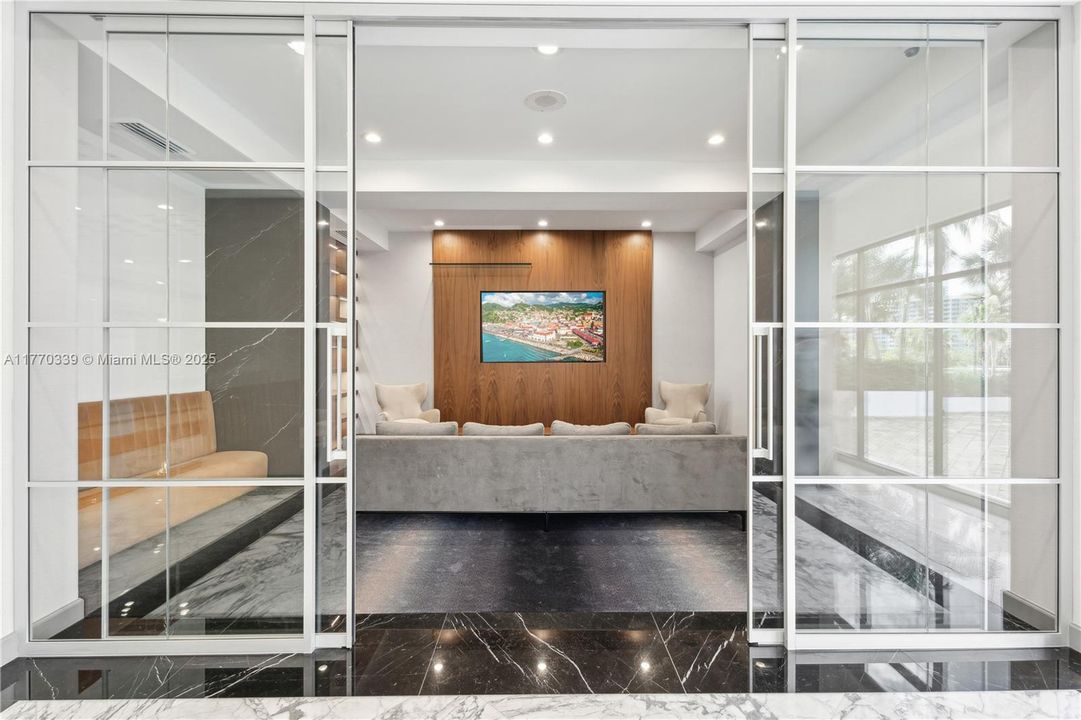 Recently Rented: $8,750 (2 beds, 2 baths, 1733 Square Feet)