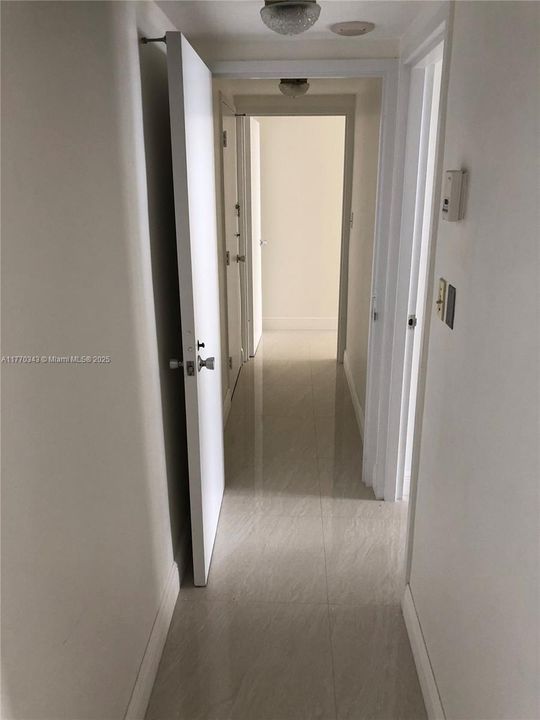 Недавно продано: $750,000 (2 спален, 2 ванн, 1134 Квадратных фут)