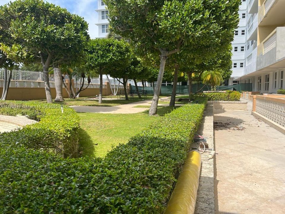 Недавно продано: $750,000 (2 спален, 2 ванн, 1134 Квадратных фут)