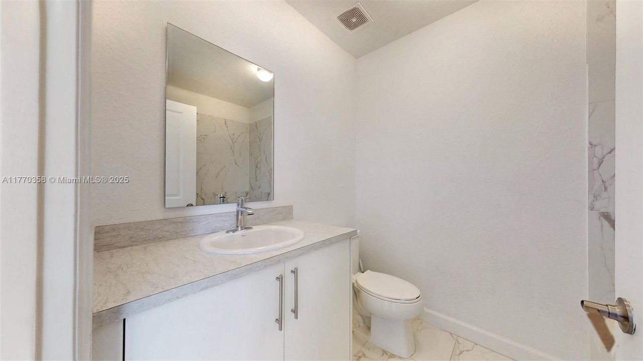 Recently Rented: $2,500 (3 beds, 2 baths, 0 Square Feet)