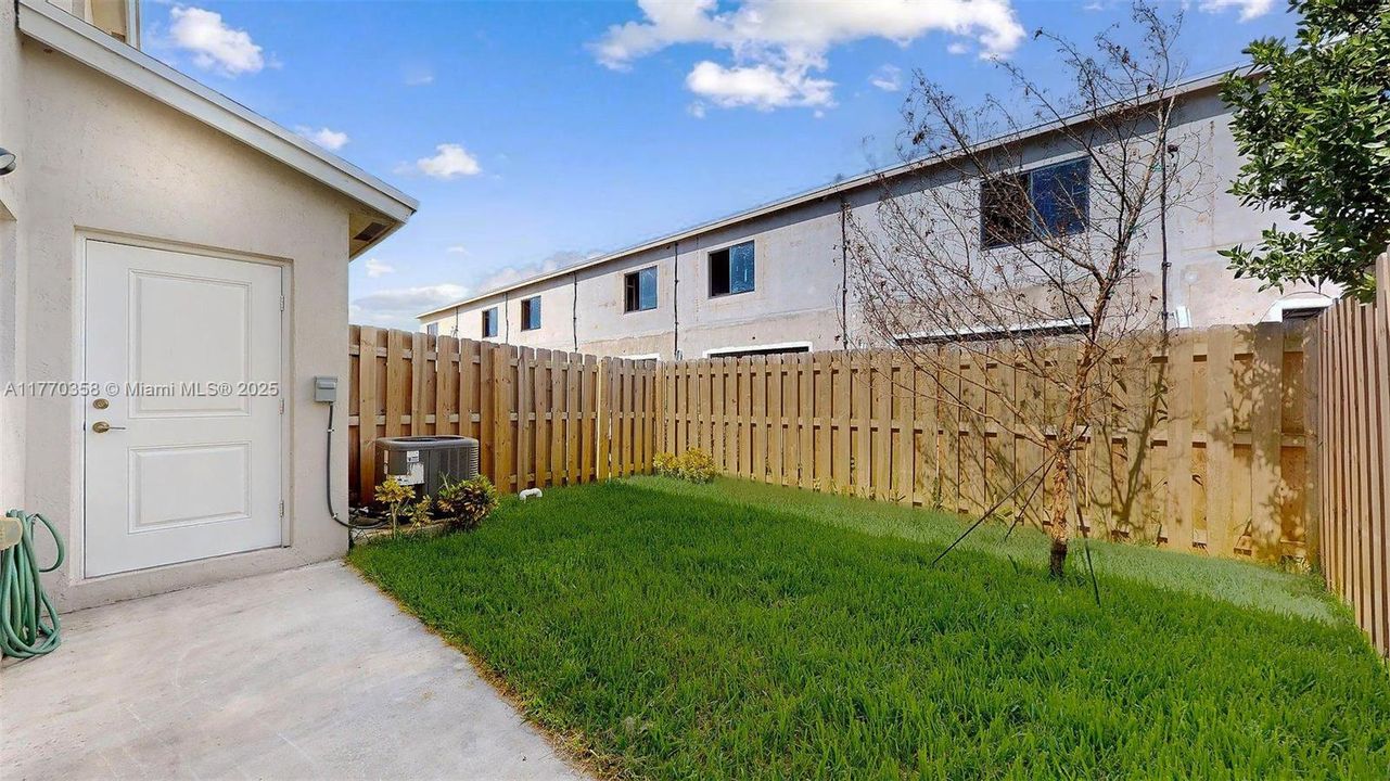 Recently Rented: $2,500 (3 beds, 2 baths, 0 Square Feet)