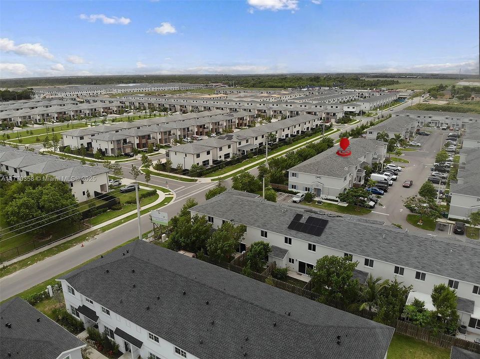 Recently Rented: $2,500 (3 beds, 2 baths, 0 Square Feet)