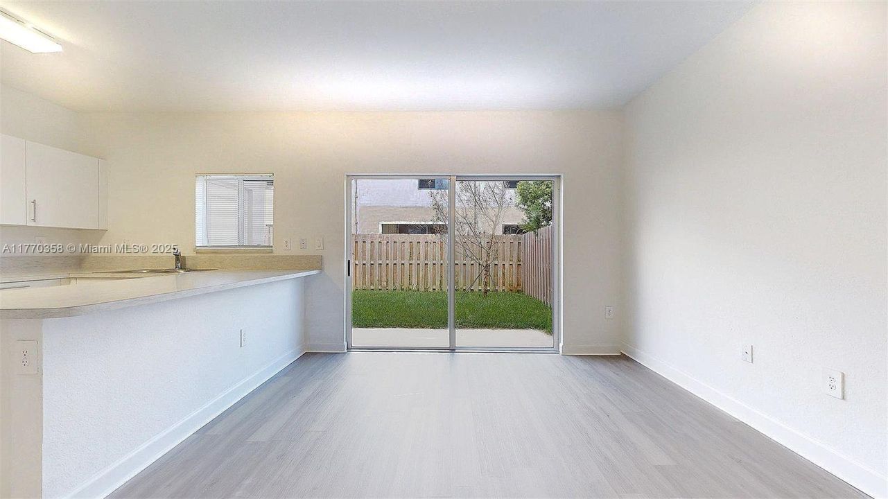 Recently Rented: $2,500 (3 beds, 2 baths, 0 Square Feet)