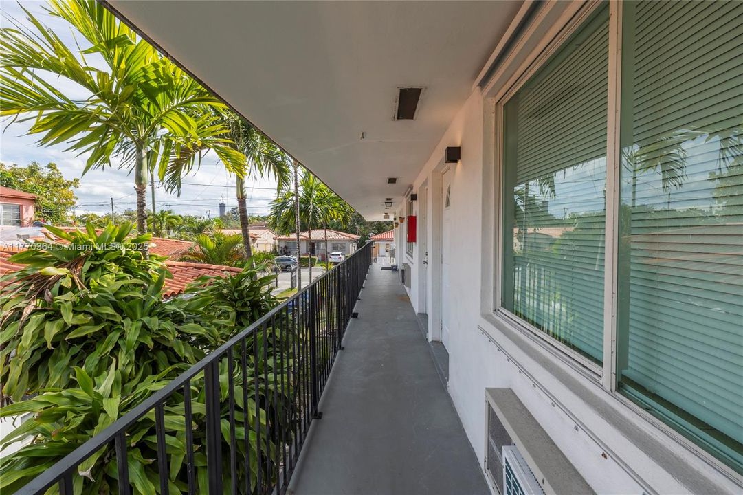 Recently Rented: $1,850 (1 beds, 1 baths, 546 Square Feet)